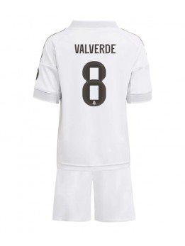 Billige Real Madrid Federico Valverde #8 Hjemmedraktsett Barn 2025-26 Kortermet (+ Korte bukser)
